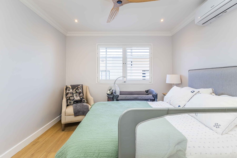 4 Bedroom Property for Sale in Sea Point Western Cape